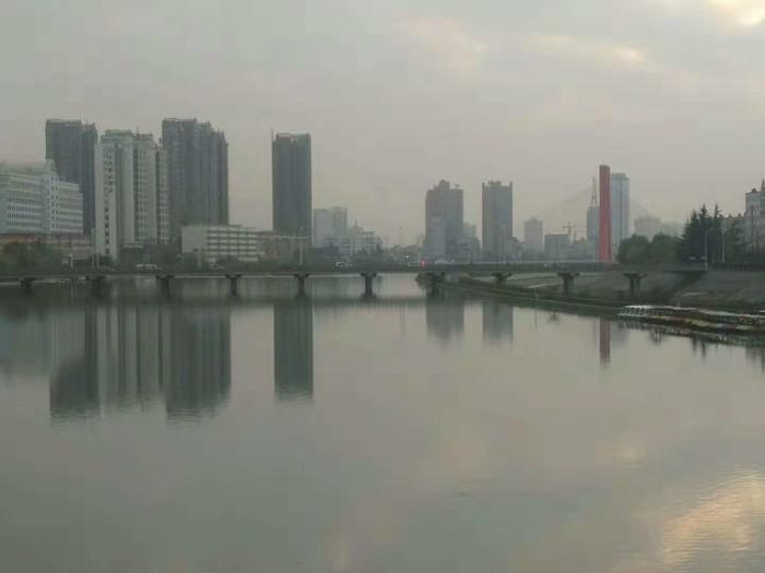 【开云电竞app下载安装】北京东大肛肠医院讲解肛门总是瘙痒难忍怎么回事(图1) 开云电竞官网