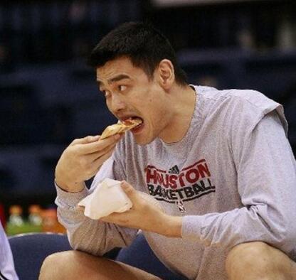 北京新东方薄乐:要有一颗爱学生的心|开云电竞(图2) 开云电竞官网