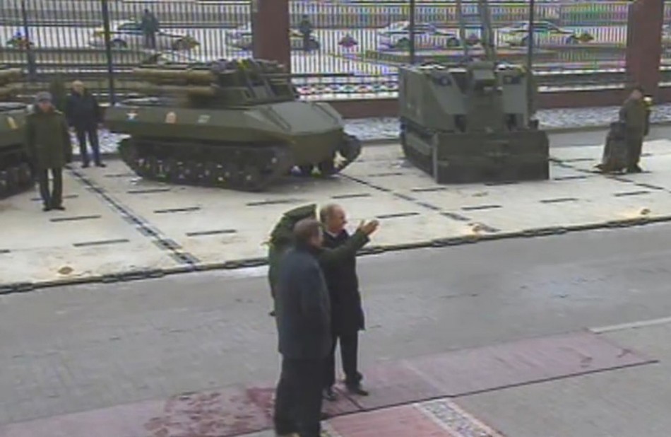 男子喝酒致吐出全身一半血液“开云电竞”(图1) 开云电竞app下载安装