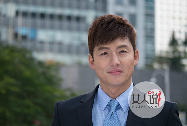 假体丰胸存在哪些安全隐患 到底安不安全:开云电竞app下载安装(图1) 开云电竞app下载安装